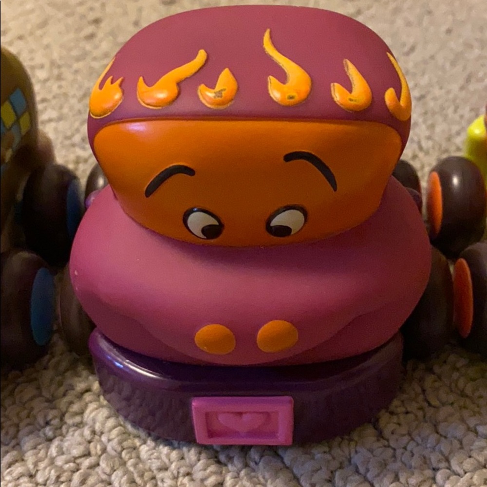 B Toy Cars - Picture 8 of 9